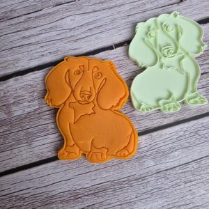 Cute Dachshund Cookie Cutter & Stamp – Dog Cookie Cutter – 3” and 4.75” Sizes